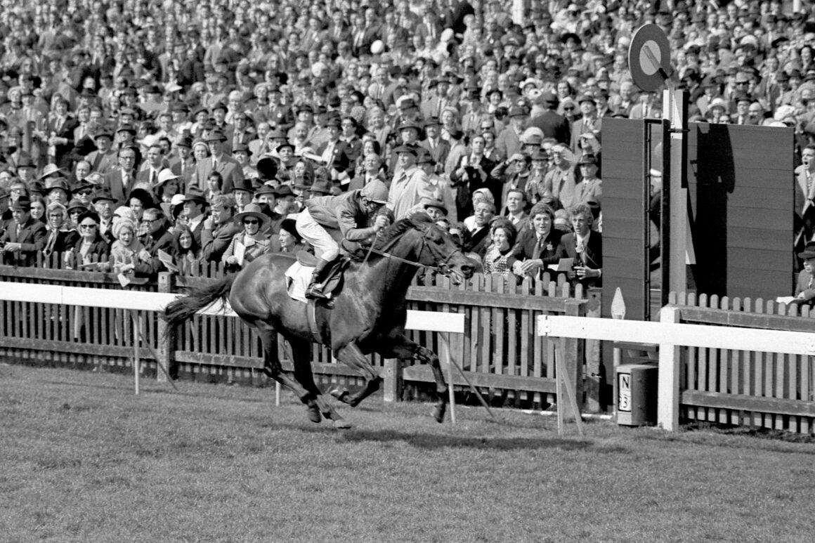 Brigadier Gerard 2000 Guineas
