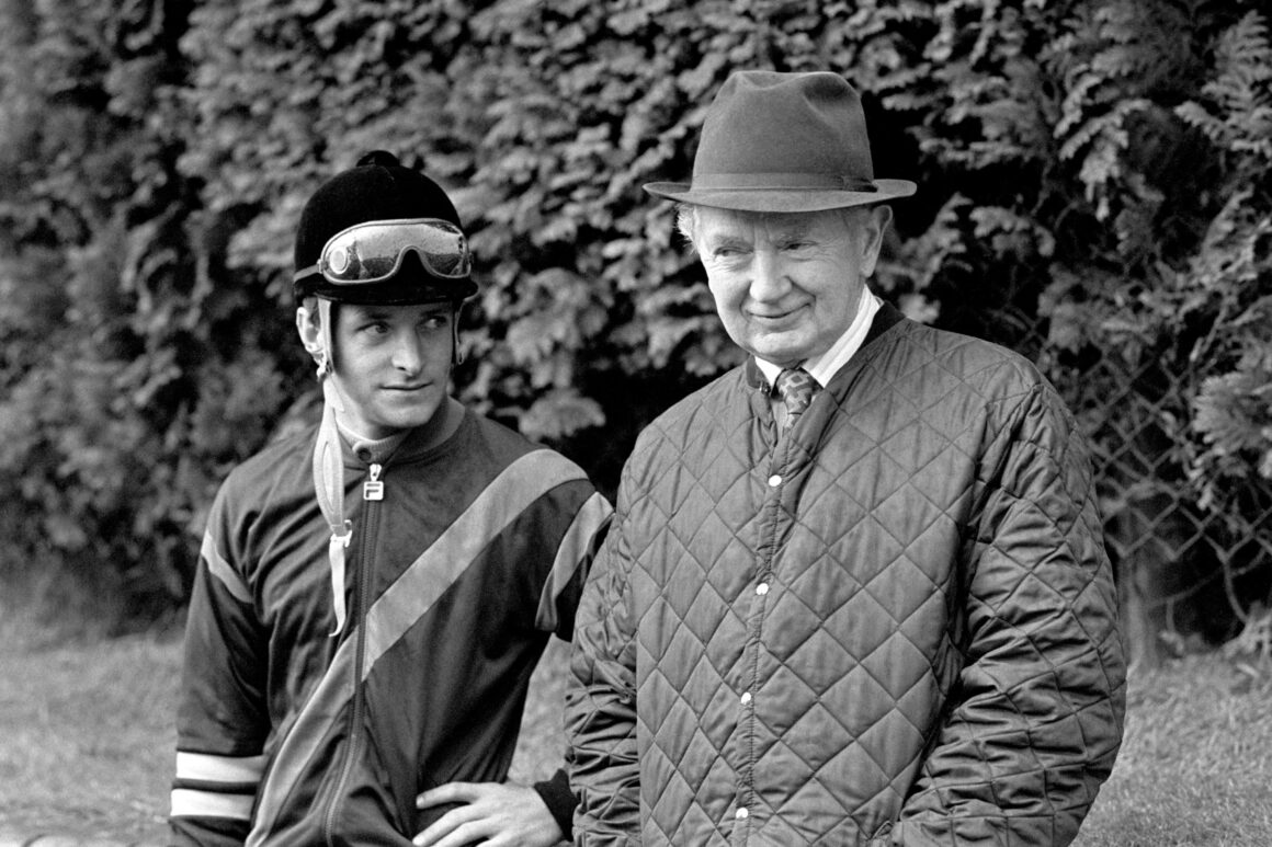Pat Eddery joins Trainer Vincent O'Brien in the Racing Hall of Fame
